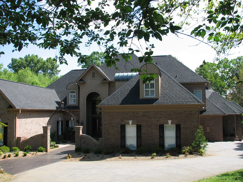 When to Replace Roofing