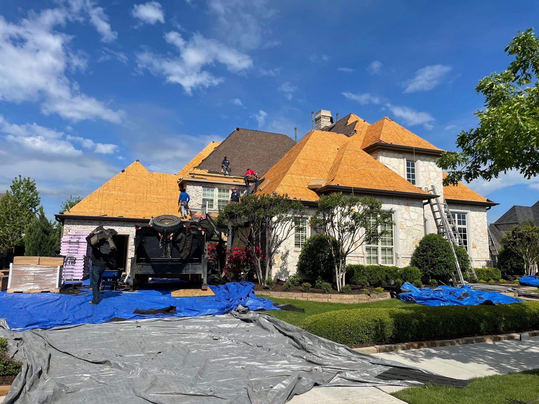 What are the Different Types of Roofing Materials?